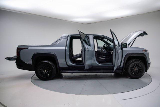 new 2025 Chevrolet Silverado EV car, priced at $71,440