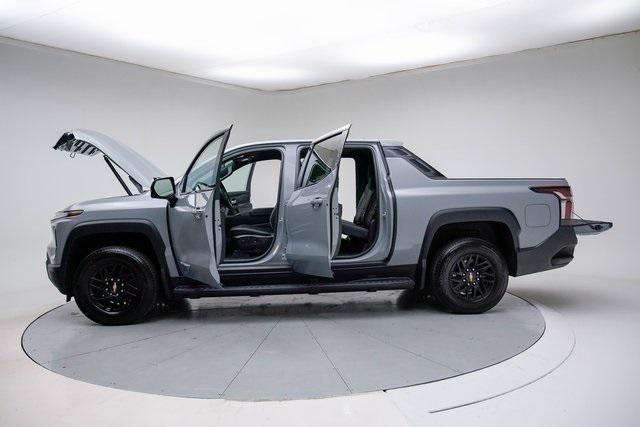 new 2025 Chevrolet Silverado EV car, priced at $72,740
