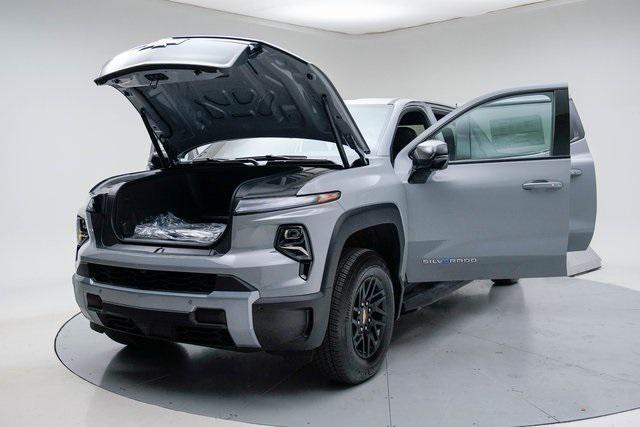 new 2025 Chevrolet Silverado EV car, priced at $72,740
