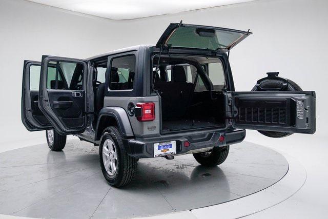 used 2021 Jeep Wrangler Unlimited car, priced at $28,302