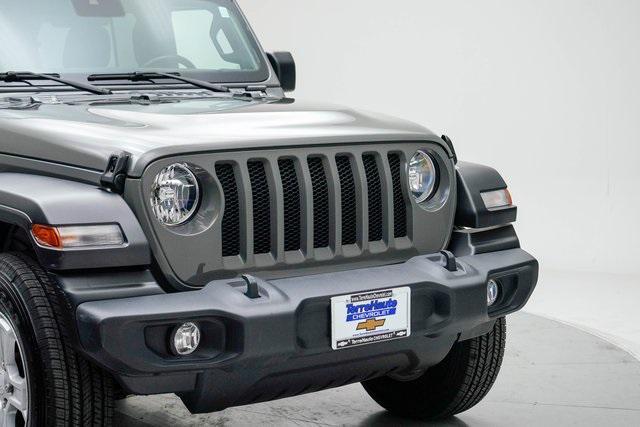 used 2021 Jeep Wrangler Unlimited car, priced at $28,302