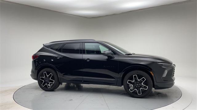 new 2025 Chevrolet Blazer car, priced at $45,589