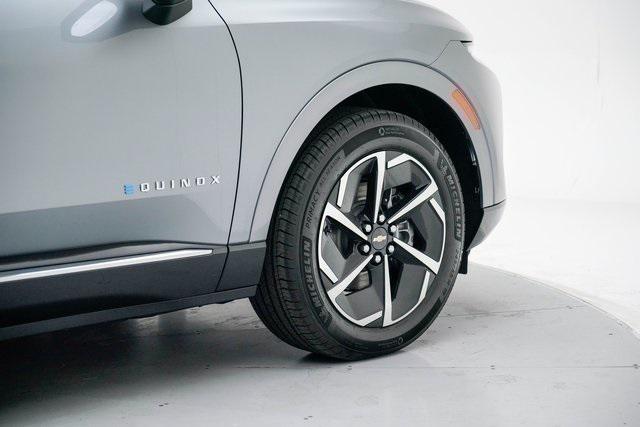 new 2025 Chevrolet Equinox EV car, priced at $43,890