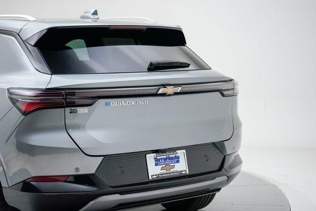 new 2025 Chevrolet Equinox EV car, priced at $44,390