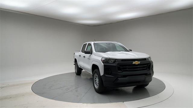 new 2024 Chevrolet Colorado car, priced at $32,380