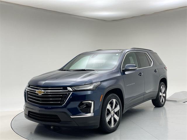 used 2022 Chevrolet Traverse car, priced at $32,608