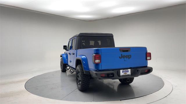 used 2021 Jeep Gladiator car, priced at $33,486