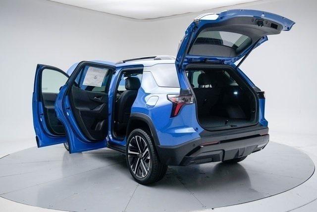 new 2026 Chevrolet Equinox car, priced at $36,601
