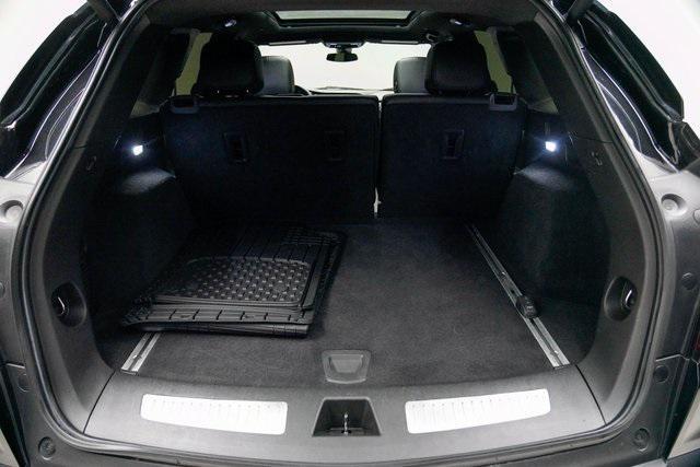 used 2021 Cadillac XT5 car, priced at $24,590