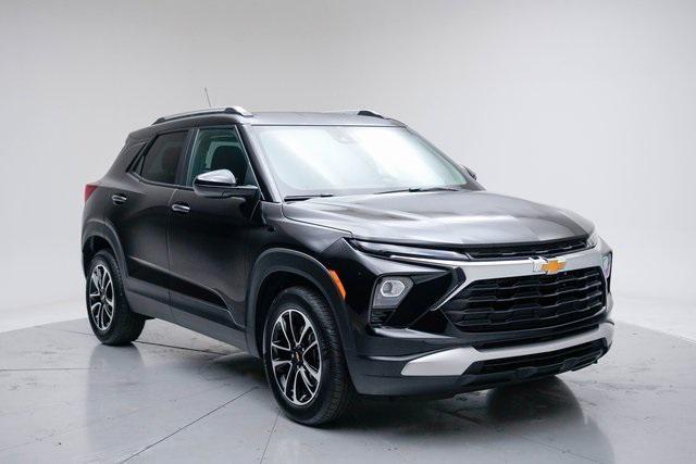 used 2024 Chevrolet TrailBlazer car, priced at $21,995