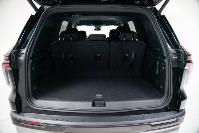 new 2026 Chevrolet Traverse car, priced at $44,273