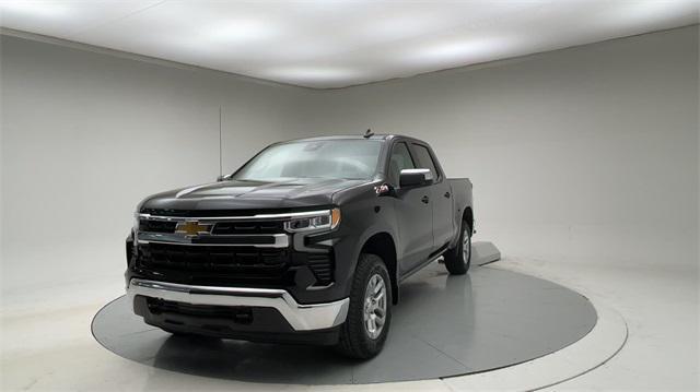 new 2024 Chevrolet Silverado 1500 car, priced at $52,256