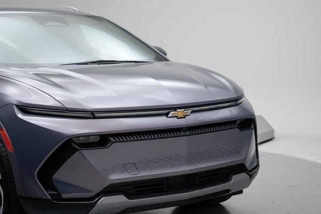 new 2025 Chevrolet Equinox EV car, priced at $39,462