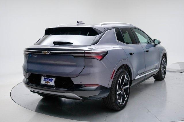 new 2025 Chevrolet Equinox EV car, priced at $39,462
