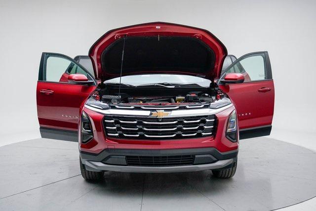 new 2025 Chevrolet Equinox car, priced at $33,966