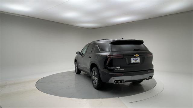 new 2025 Chevrolet Traverse car, priced at $42,280