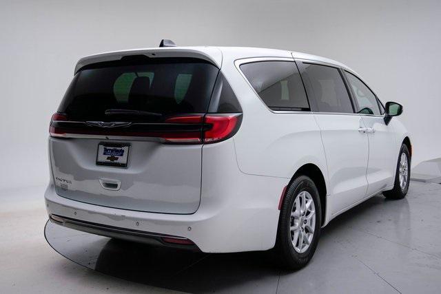 used 2023 Chrysler Pacifica car, priced at $25,594