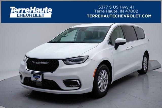 used 2023 Chrysler Pacifica car, priced at $25,594