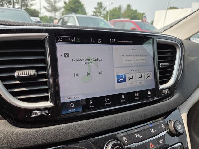 used 2023 Chrysler Pacifica car, priced at $25,595