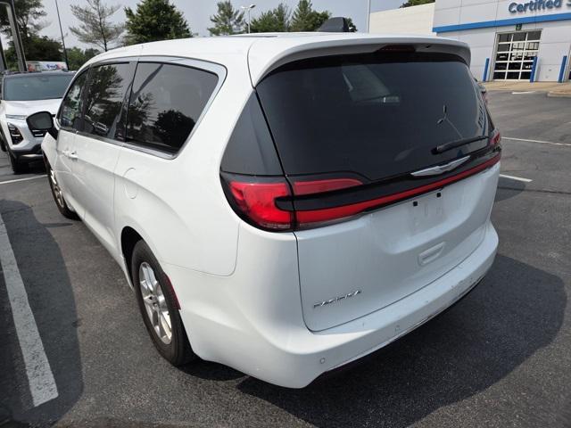 used 2023 Chrysler Pacifica car, priced at $25,595