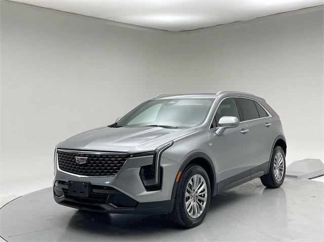 used 2024 Cadillac XT4 car, priced at $43,995