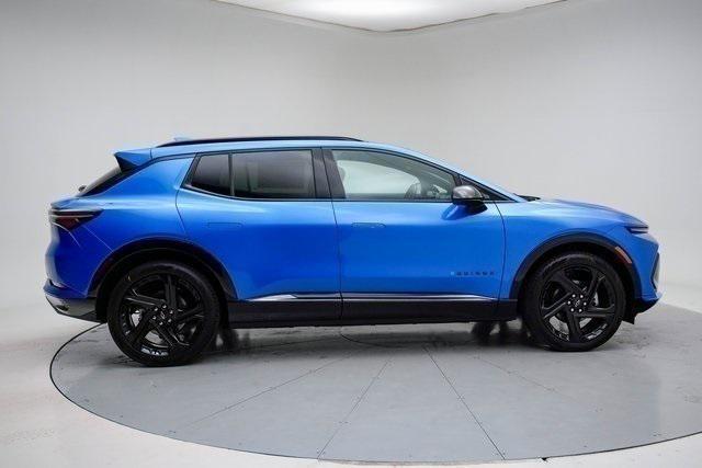 new 2025 Chevrolet Equinox EV car, priced at $42,590