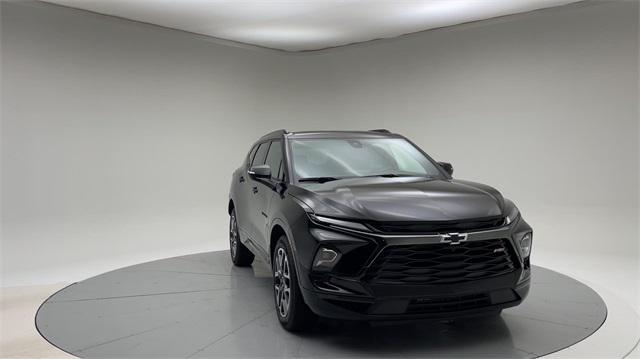 new 2024 Chevrolet Blazer car, priced at $43,968