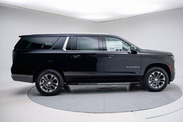 new 2025 Chevrolet Suburban car, priced at $72,216