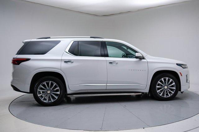 used 2023 Chevrolet Traverse car, priced at $36,995