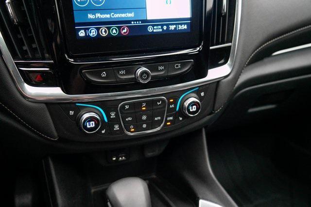 used 2023 Chevrolet Traverse car, priced at $36,995