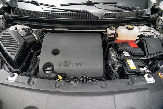 used 2023 Chevrolet Traverse car, priced at $36,995