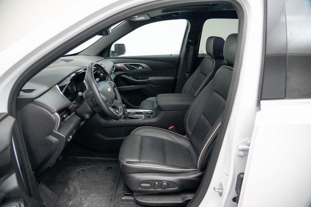 used 2023 Chevrolet Traverse car, priced at $36,995