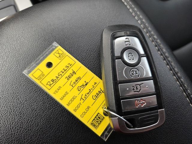 used 2024 Ford Edge car, priced at $32,725