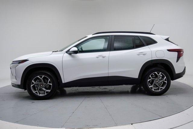 new 2025 Chevrolet Trax car, priced at $26,495