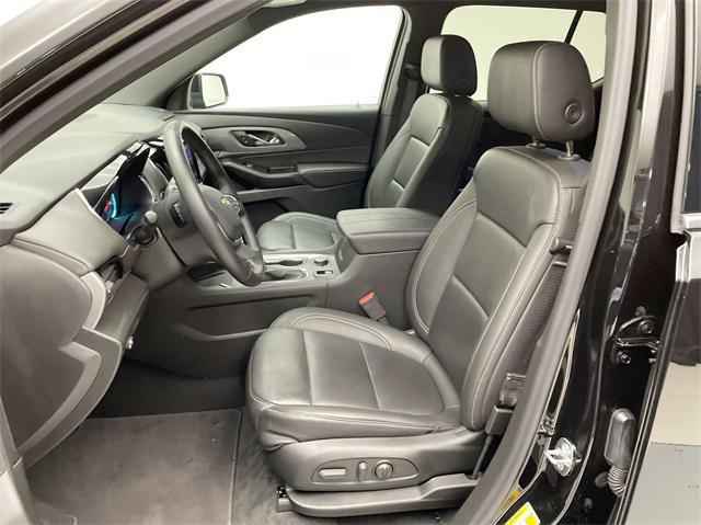 used 2023 Chevrolet Traverse car, priced at $35,641