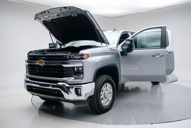 new 2025 Chevrolet Silverado 2500 car, priced at $62,085