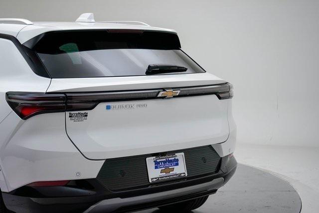 new 2025 Chevrolet Equinox EV car, priced at $44,390