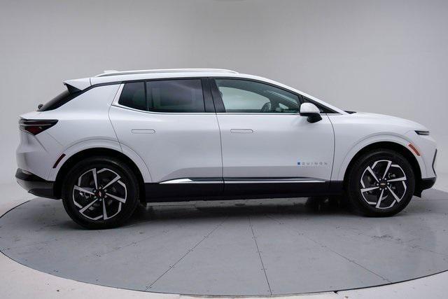 new 2025 Chevrolet Equinox EV car, priced at $43,890