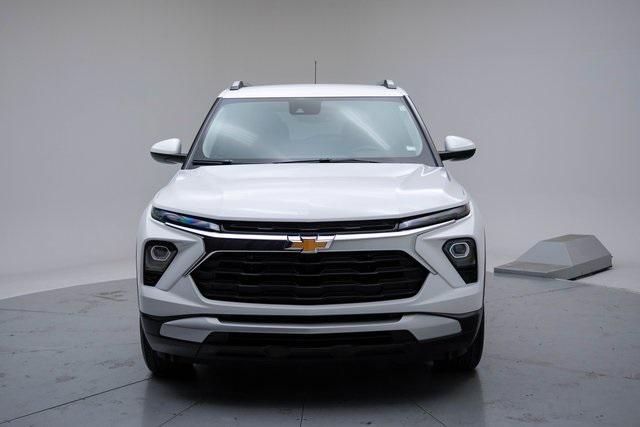 used 2024 Chevrolet TrailBlazer car, priced at $21,995
