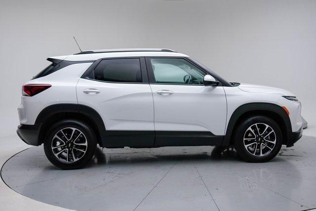 used 2024 Chevrolet TrailBlazer car, priced at $21,995