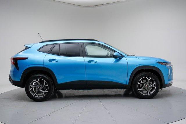 new 2026 Chevrolet Trax car, priced at $25,285