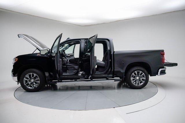 new 2025 Chevrolet Silverado 1500 car, priced at $55,630