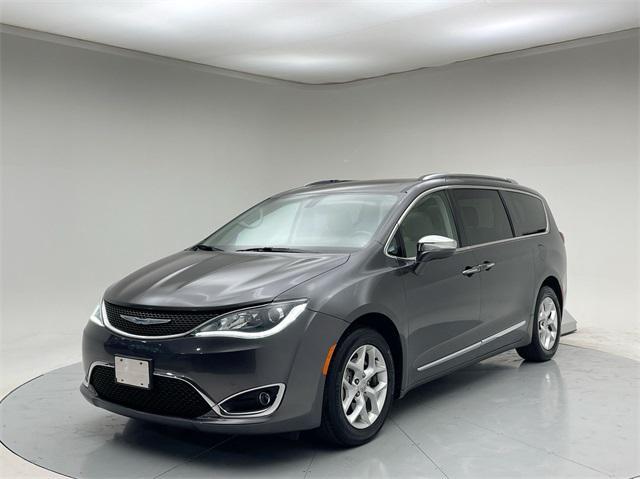 used 2020 Chrysler Pacifica car, priced at $23,128