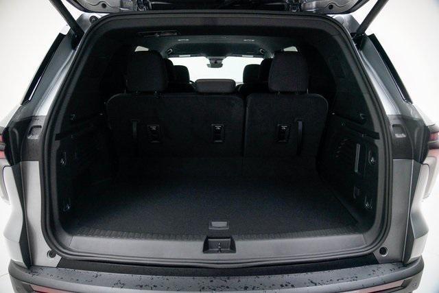 new 2026 Chevrolet Traverse car, priced at $45,773