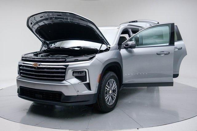 new 2026 Chevrolet Traverse car, priced at $45,773