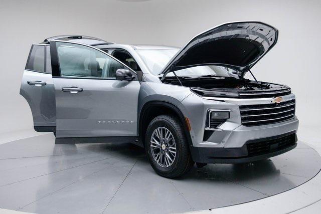 new 2026 Chevrolet Traverse car, priced at $45,773