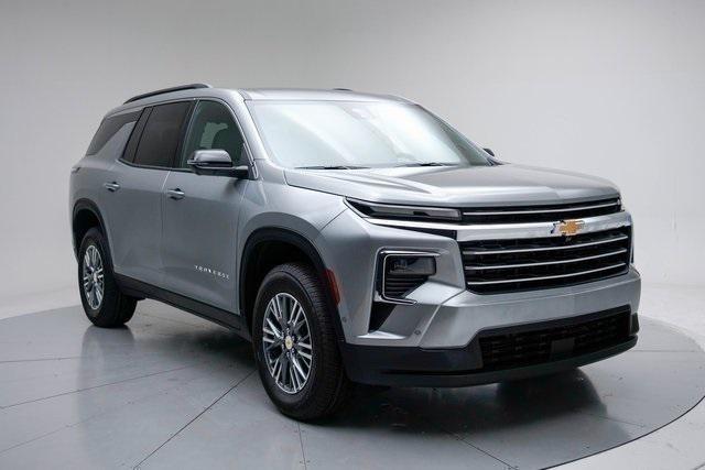 new 2026 Chevrolet Traverse car, priced at $45,773