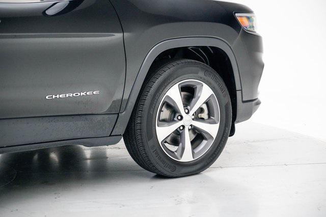 used 2022 Jeep Cherokee car, priced at $25,795