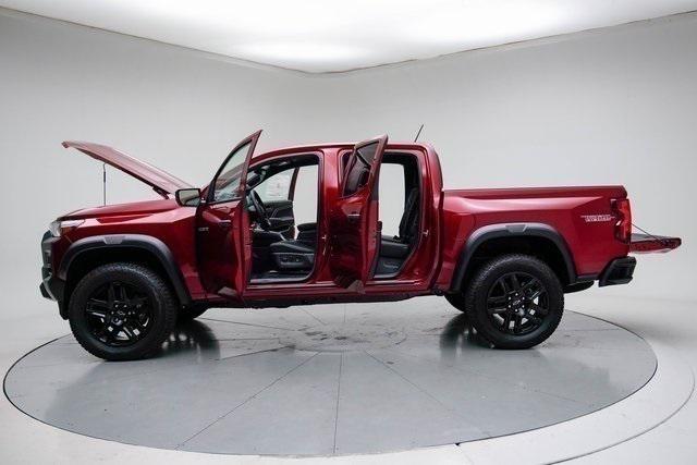 new 2025 Chevrolet Colorado car, priced at $43,394