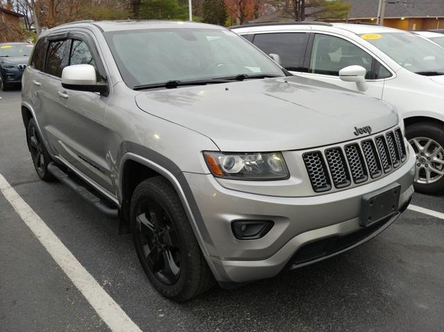 used 2015 Jeep Grand Cherokee car, priced at $18,395